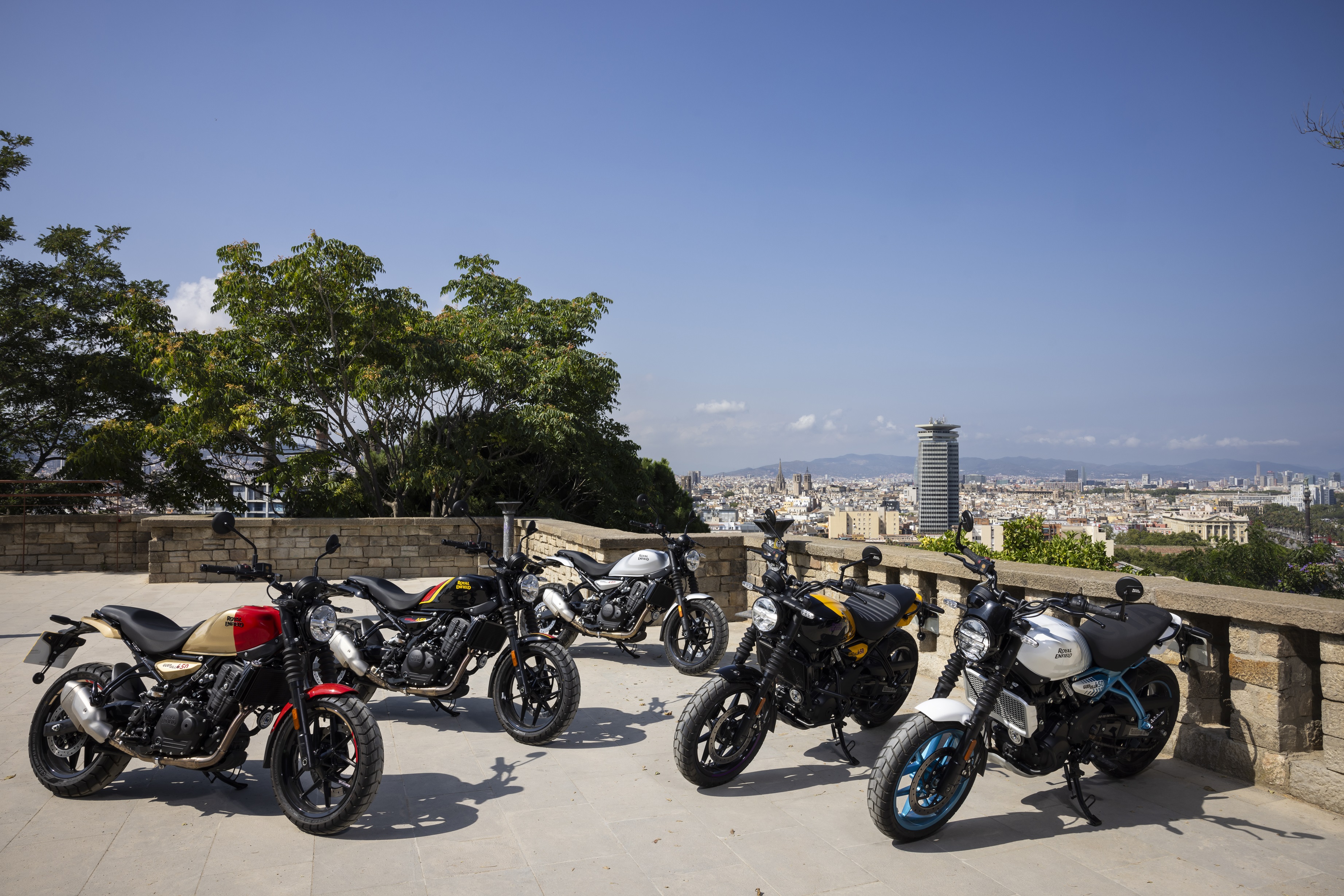 ROYAL ENFIELD ภูมิใจนำเสนอ GUERRILLA 450 !พร้อมสนุกไปกับทุกการเดินทางกับโรดสเตอร์รุ่นใหม่ล่าสุด